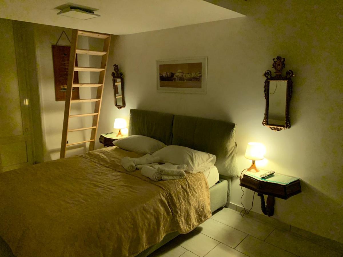 나폴리 La Casa Di Hoby 아파트 외부 사진