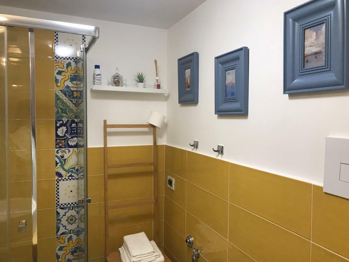 나폴리 La Casa Di Hoby 아파트 외부 사진